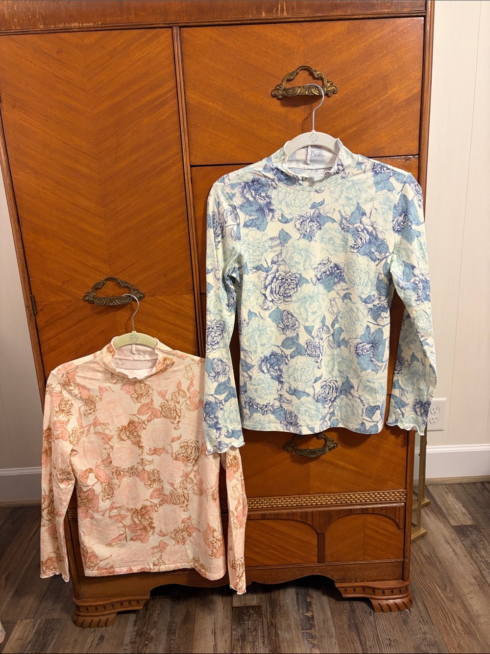 Candace Cameron Bure Set of 2 Ruffle Neck Tops Size XXS